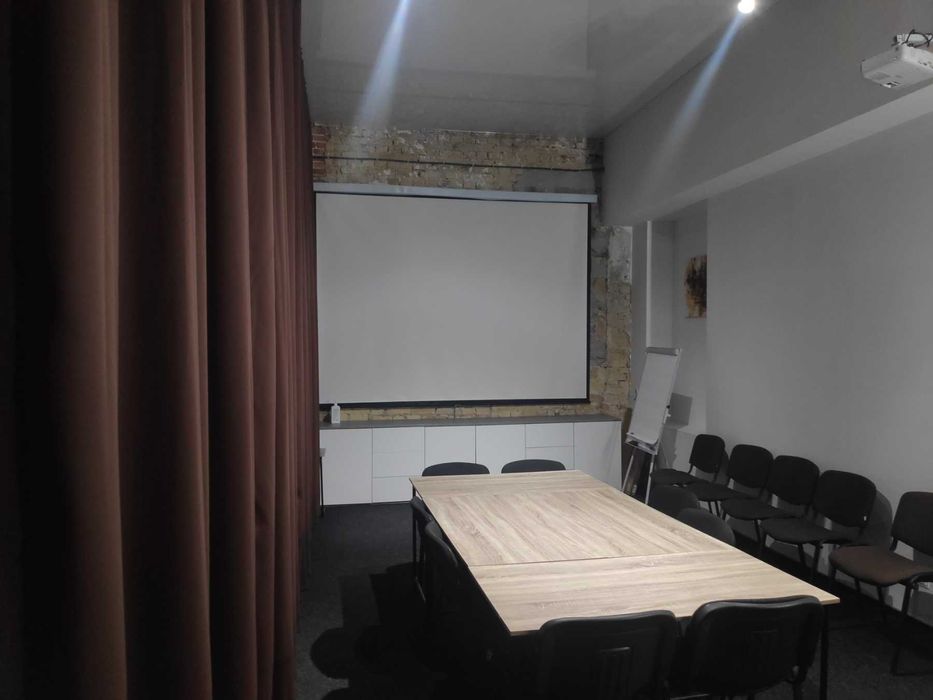 СПП 25% Світло завжди! Офіс 260 м2 вул. Володимирська 10 Майдан 10 хв.