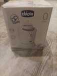 Aquecedor de biberões eléctrico da marca Chicco.