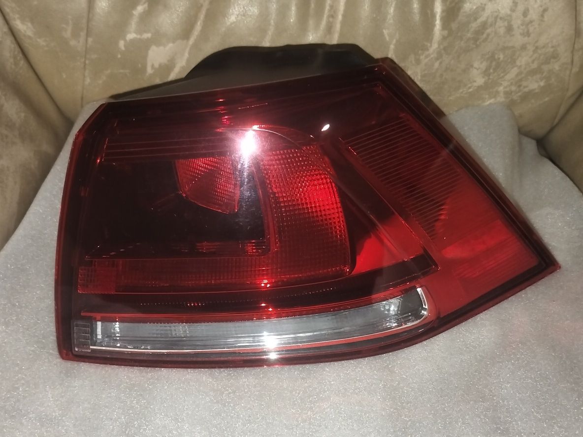 Стоп правий фонар VW Golf VII TYC