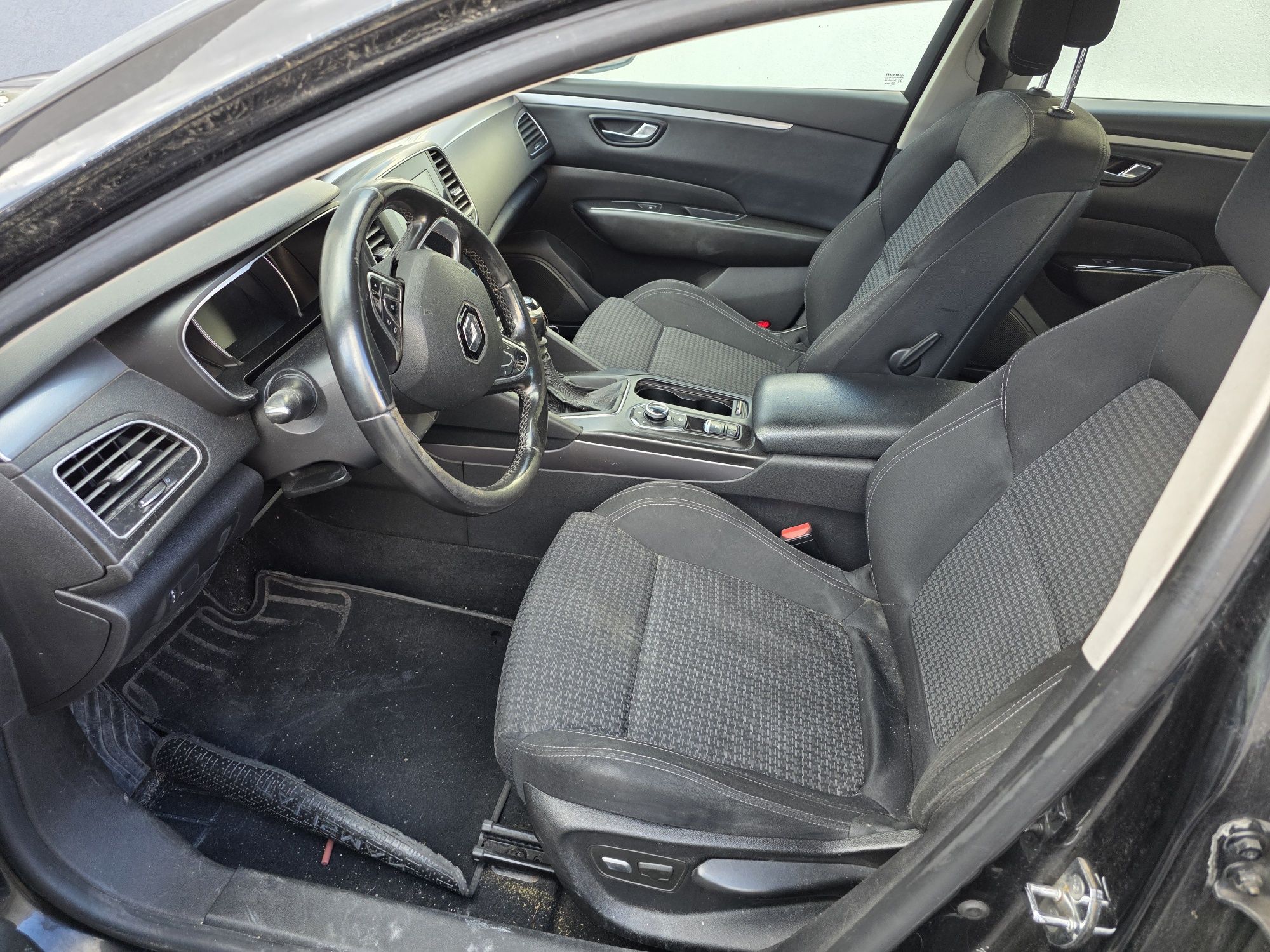 Renault Talisman Sinistrado