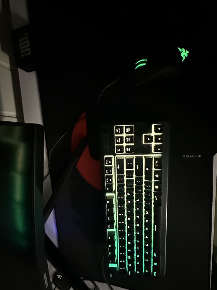 Zestaw Gamingowy: Klawiatura SteelSeries Mysz Razer, podkladka razer