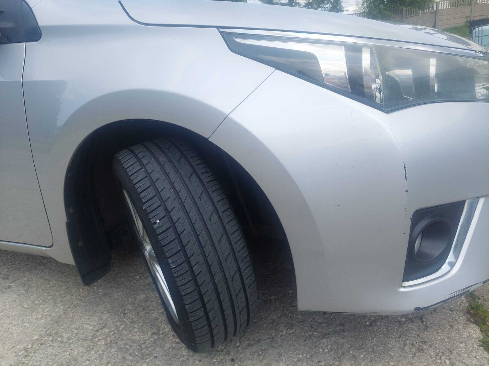 Toyota Corolla 2014, 1,6 benzyna, pierwszy właściciel