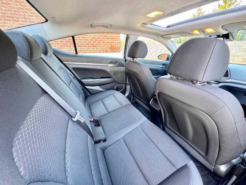 2019 Hyundai Elantra