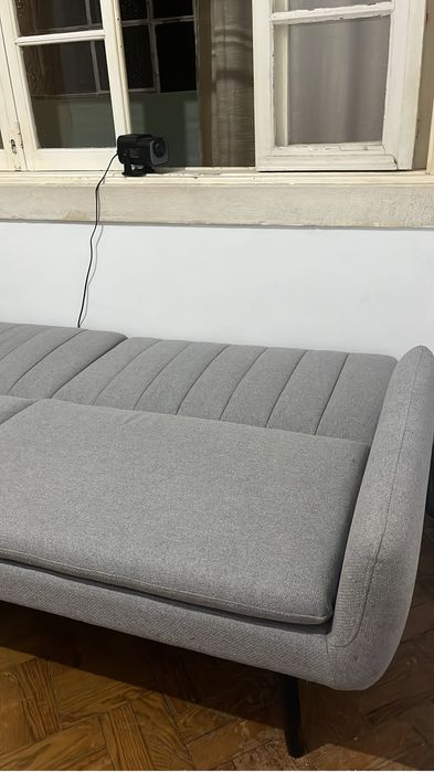 Sofa cama cinzento
