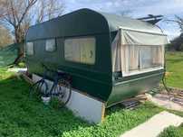 Vendo 2 caravanas para desocupar