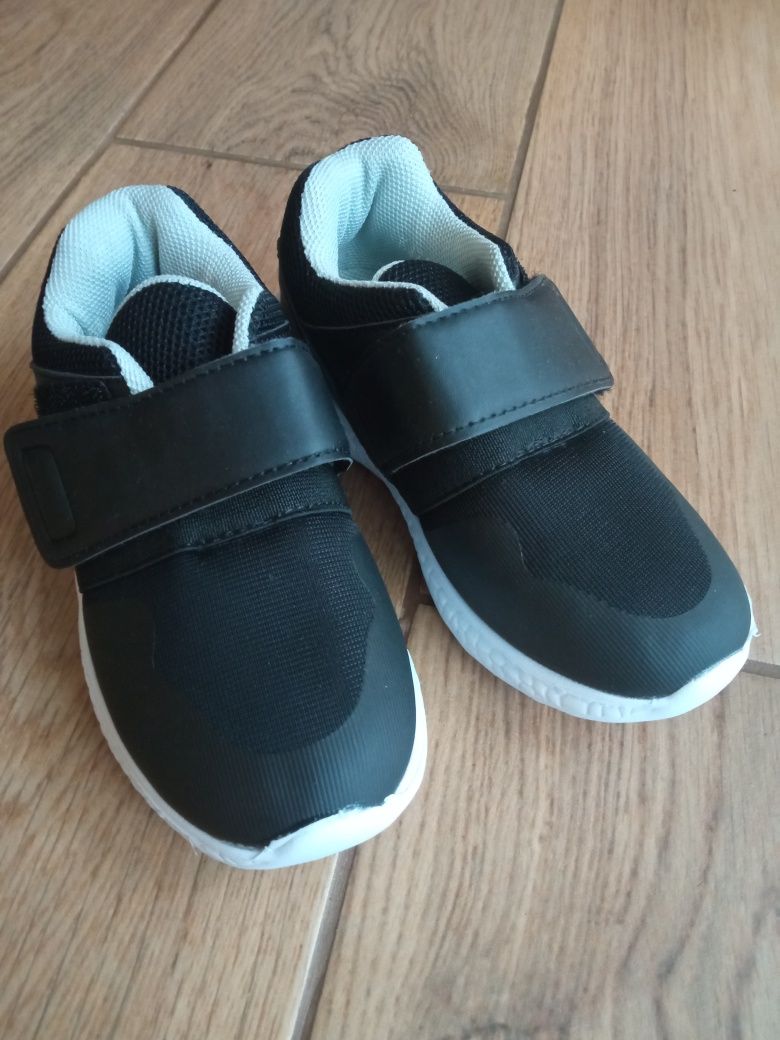 NOWE adidasy czarne r. 26
