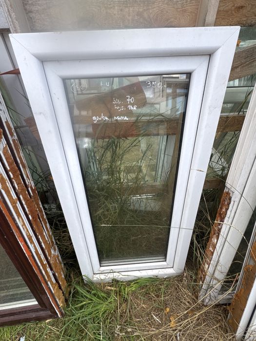 1x okno plastikowe 70x138 biale RU - rama 8cm (sklad okien, super stan