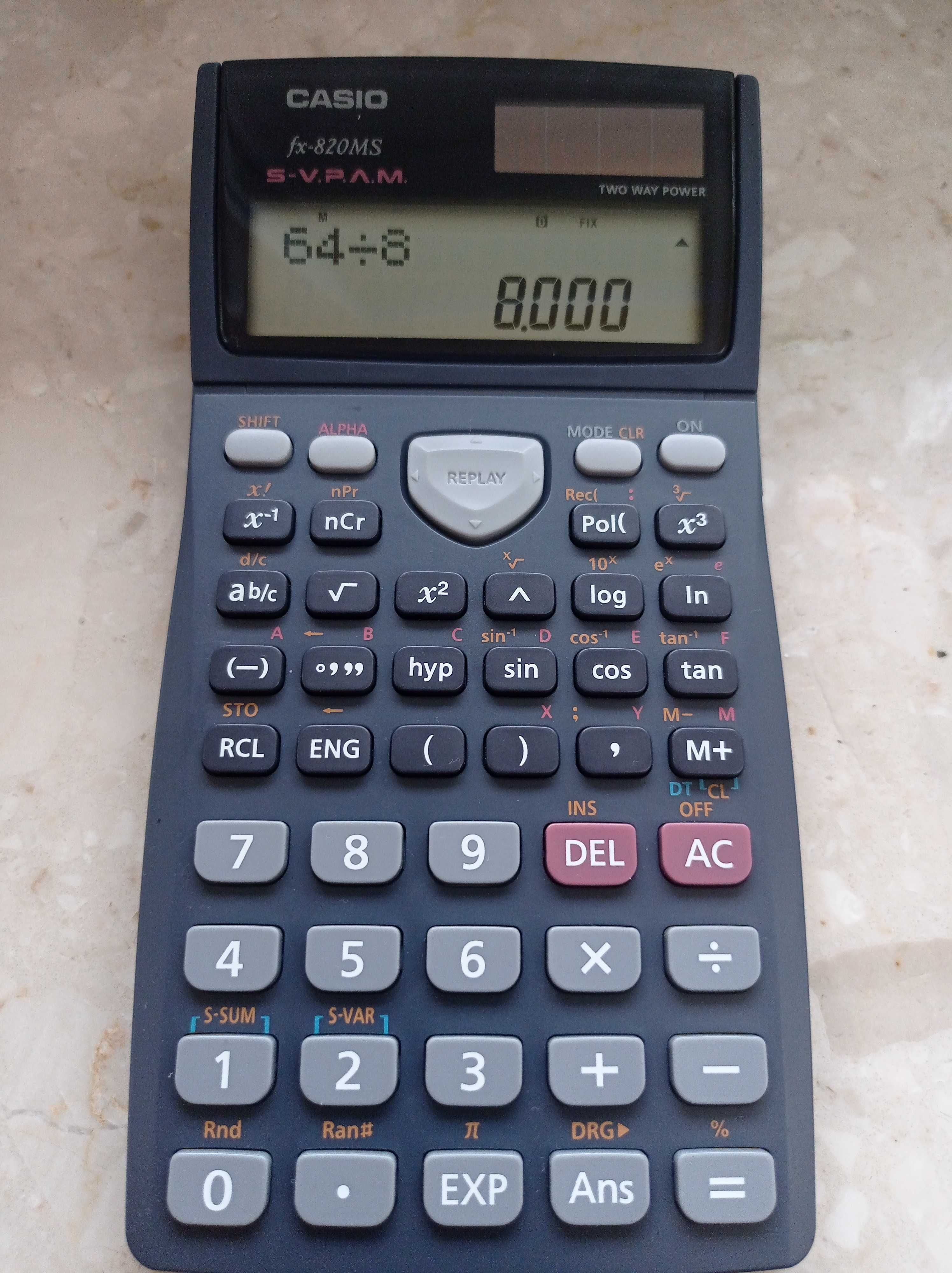 Kalkulator naukowy Casio FX 820MS - nowy