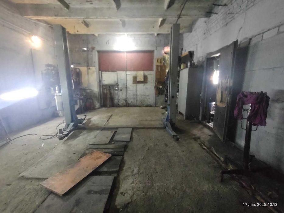 Гараж СТО Техстанція Великих ДВА сусідні Троєщина 11.60х11.40м 132квм