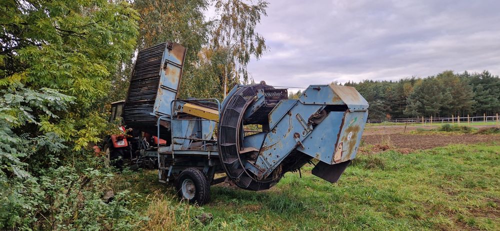 Kombajn ziemniaczany Anna Z-644