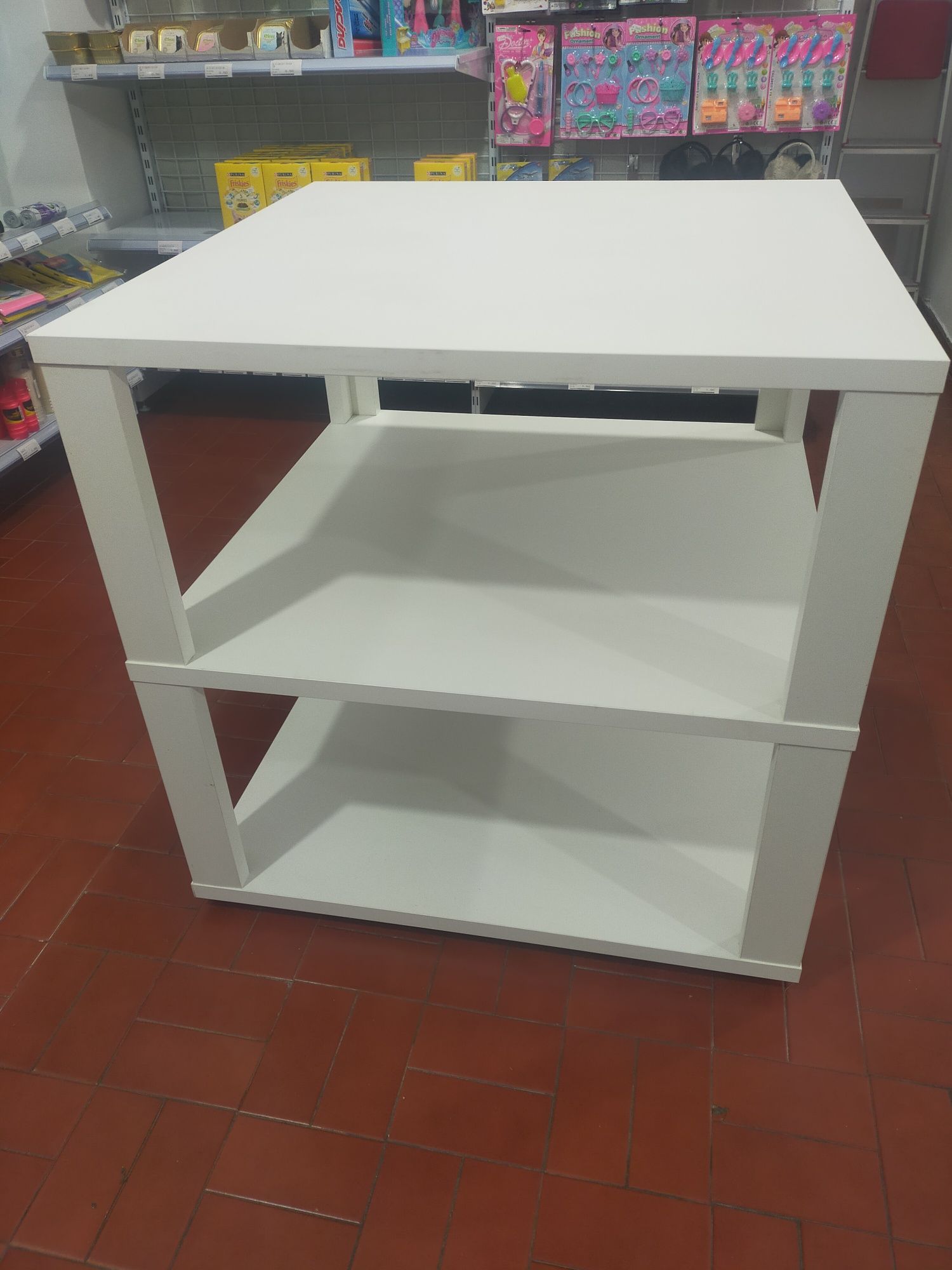 Mesa branca 90x90 cm