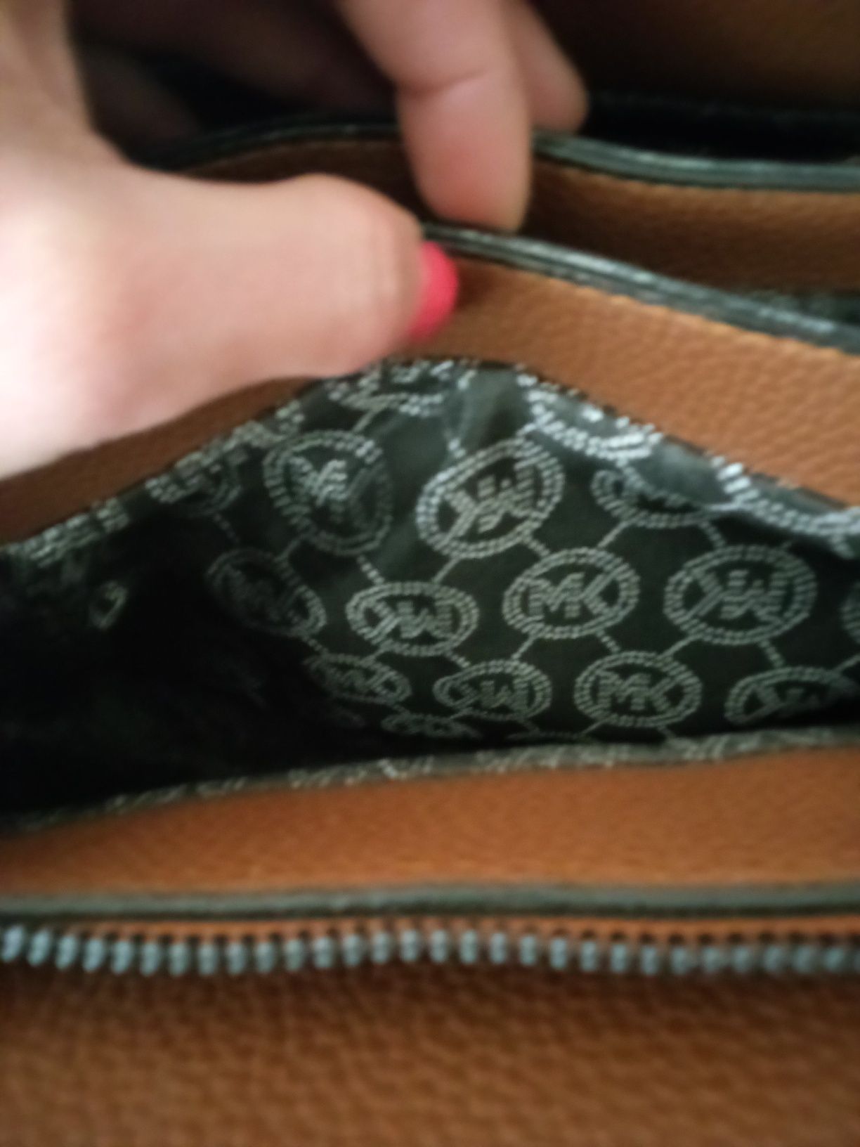 Skórzana torebka Michael Kors