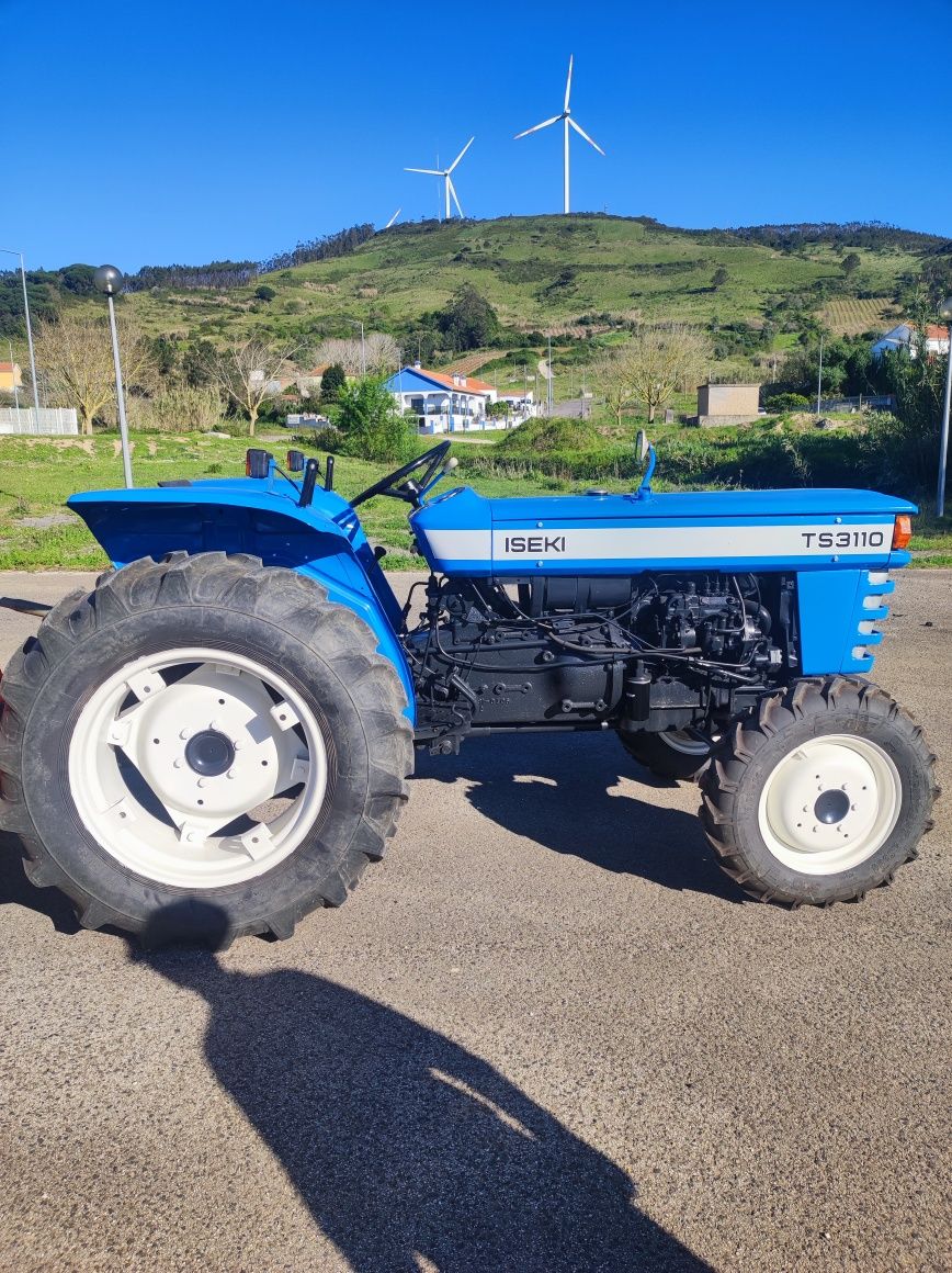 Trator Izeki TS3110