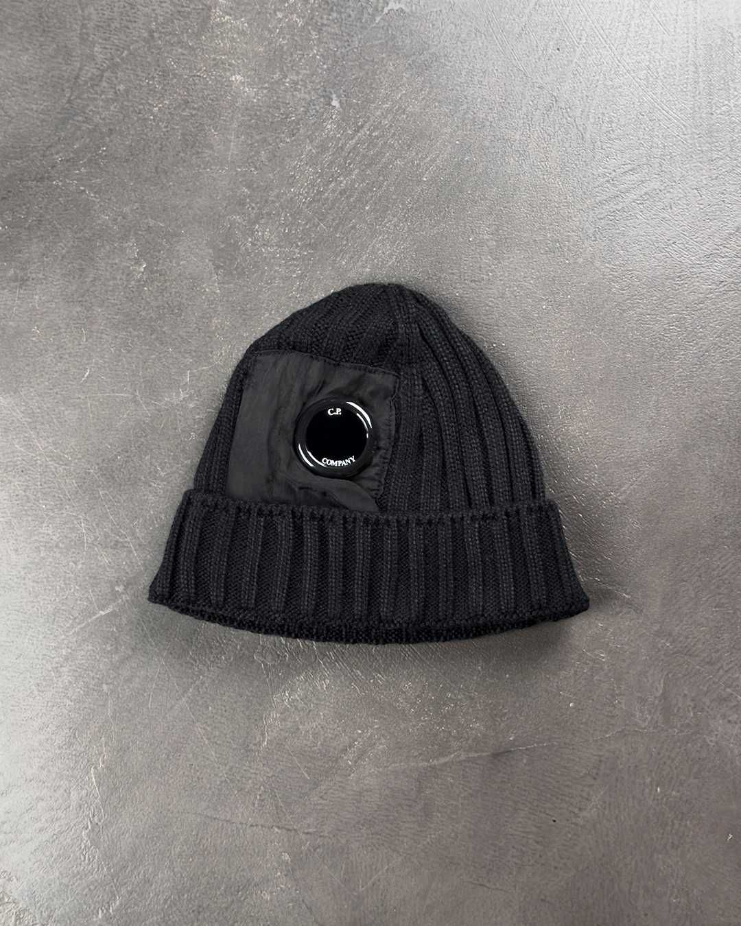 Шапка C.P. Company Patch Goggle Lens Beanie Black