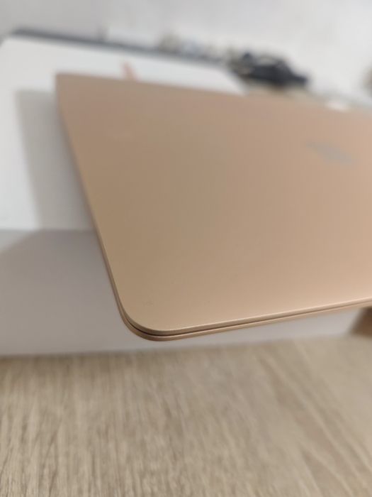 Macbook air m1 8/256