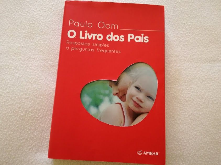 "O Livro dos Pais" - Paulo Oom