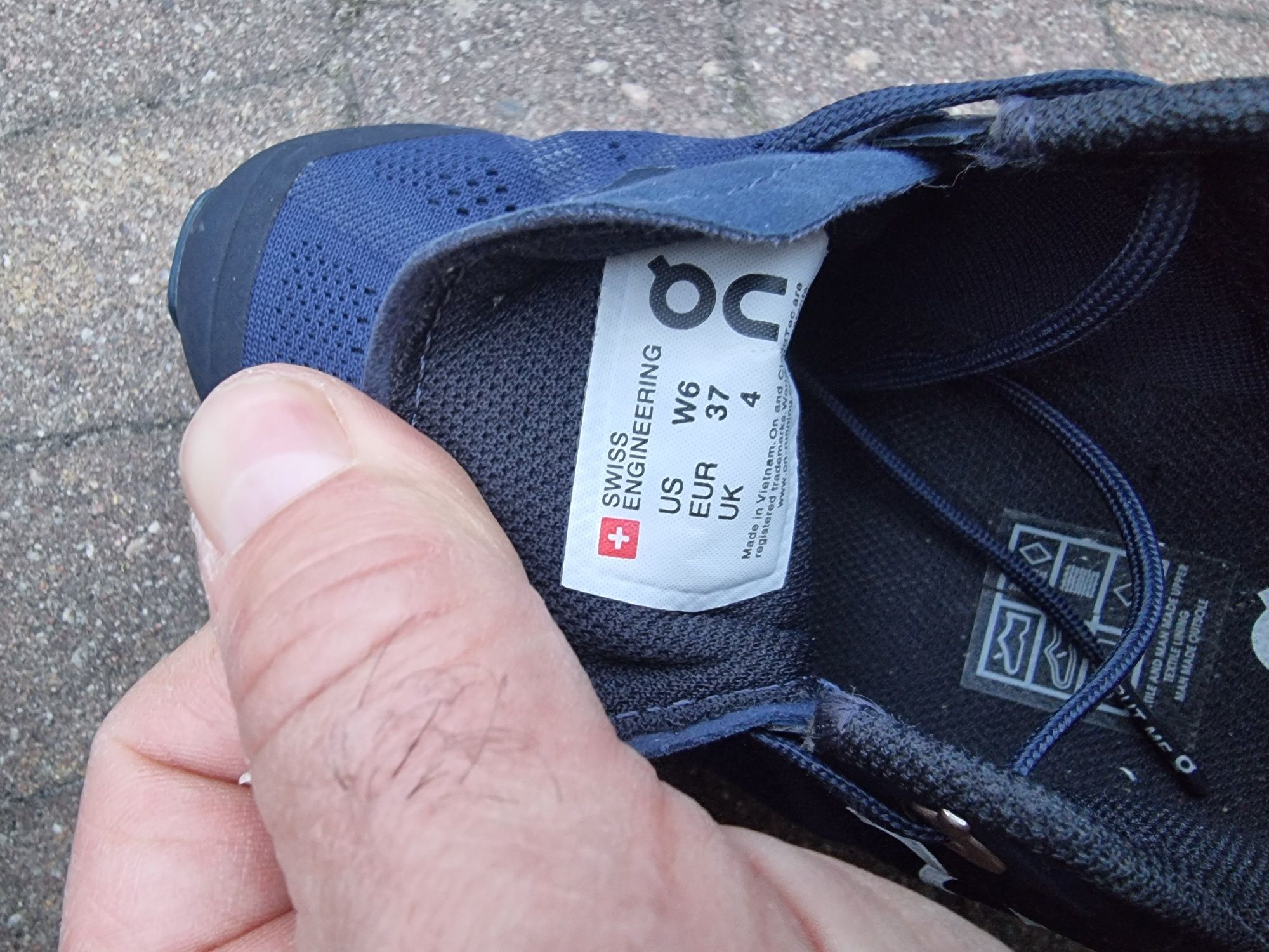 On clout buty do biegania rozm 37
