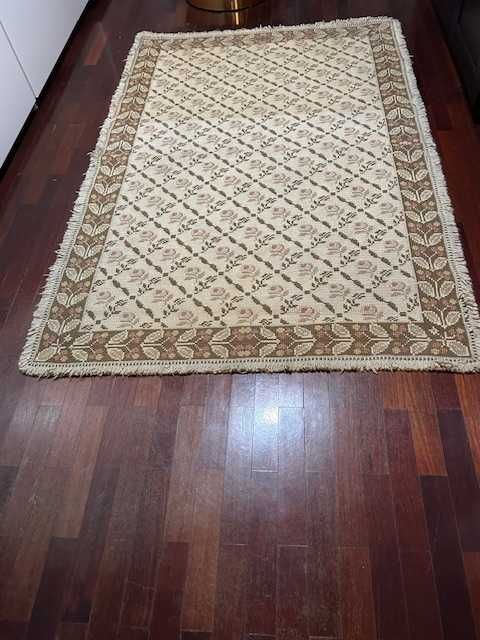 Tapete Arraiolos 1,80m x 1,20