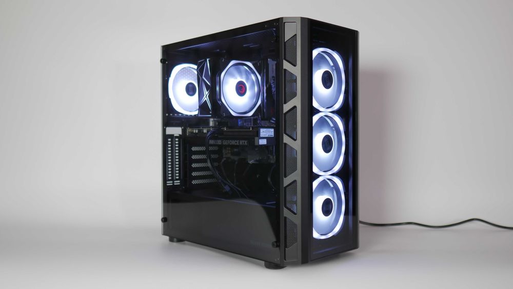 Komputer gamingowy Ryzen 5 8400f / 32gb DDR5 / 1tb / RTX 5060 FV
