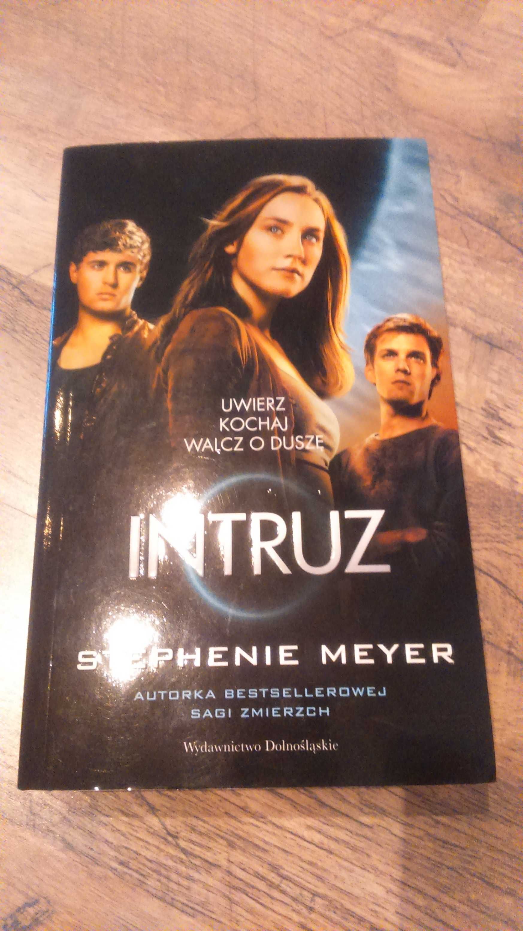 INTRUZ Stephenie Meyer - jak nowa