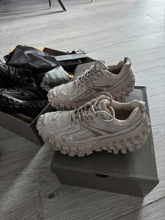 Кросівки Balenciaga Defender Beige premium