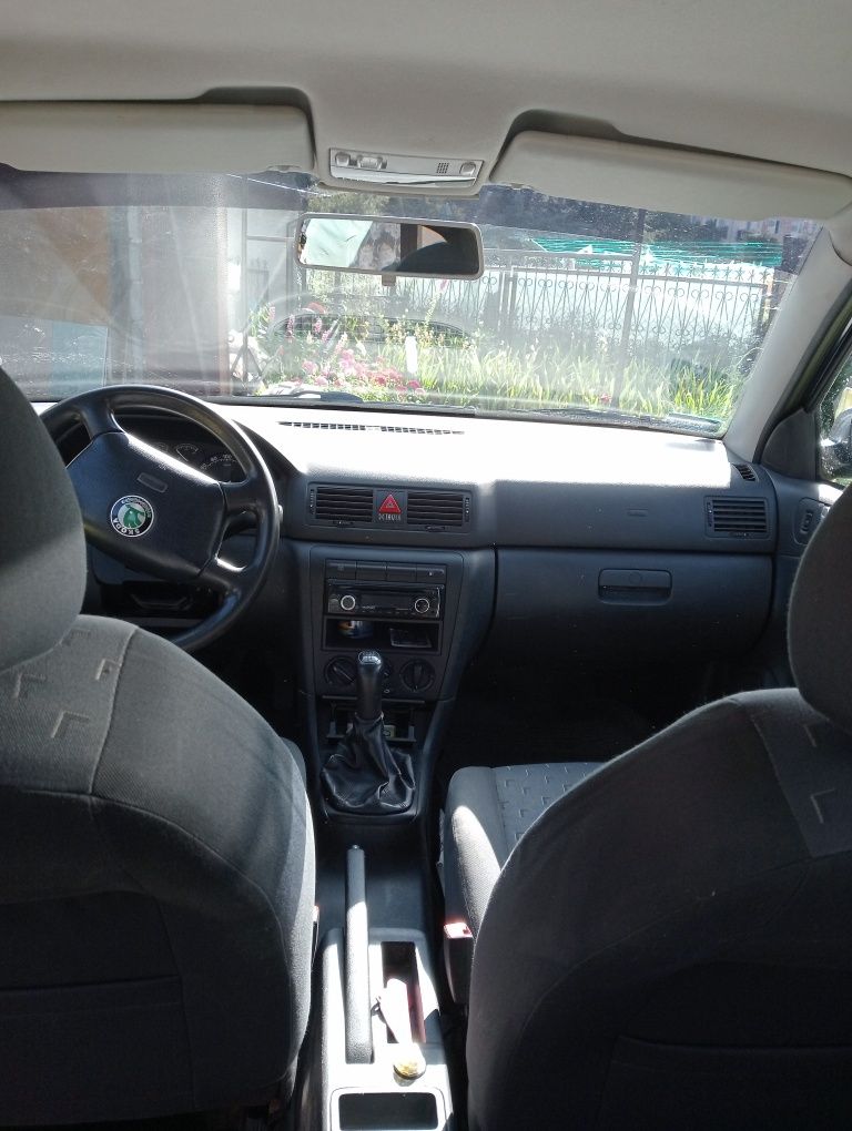 Skoda Octavia Tour 2008r.