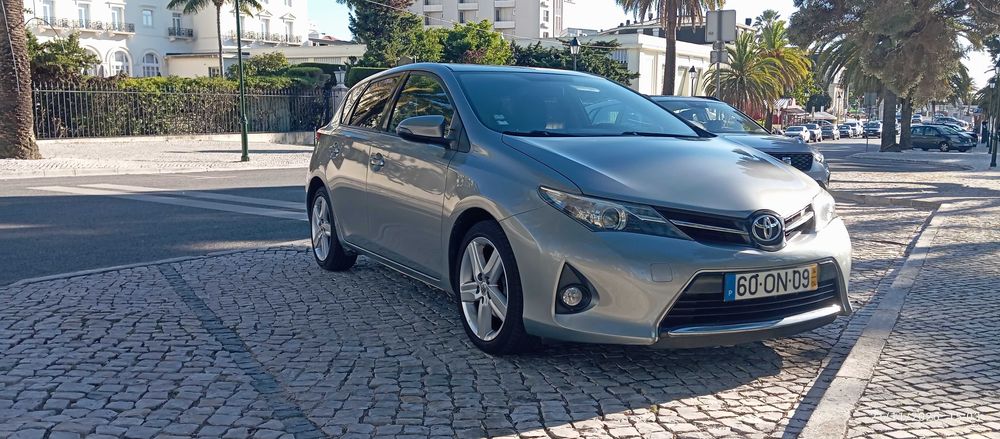 Toyota Auris 1.4 D4D com 139000 km
