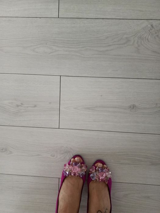 Czółenka  kolor fuksja rozm.39 firmy Rusin Ohbutik skóra zamsz słupek