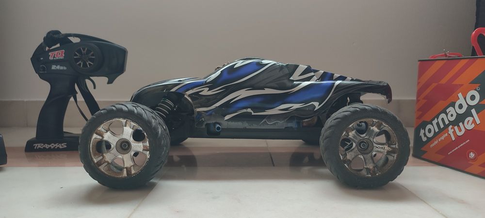 Traxxas Jato 3.3 Nitro Truck