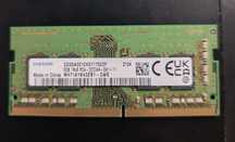 Оперативна пам'ять DDR4 3200 Samsung 16 ггб (2 шт по 8 ггб)