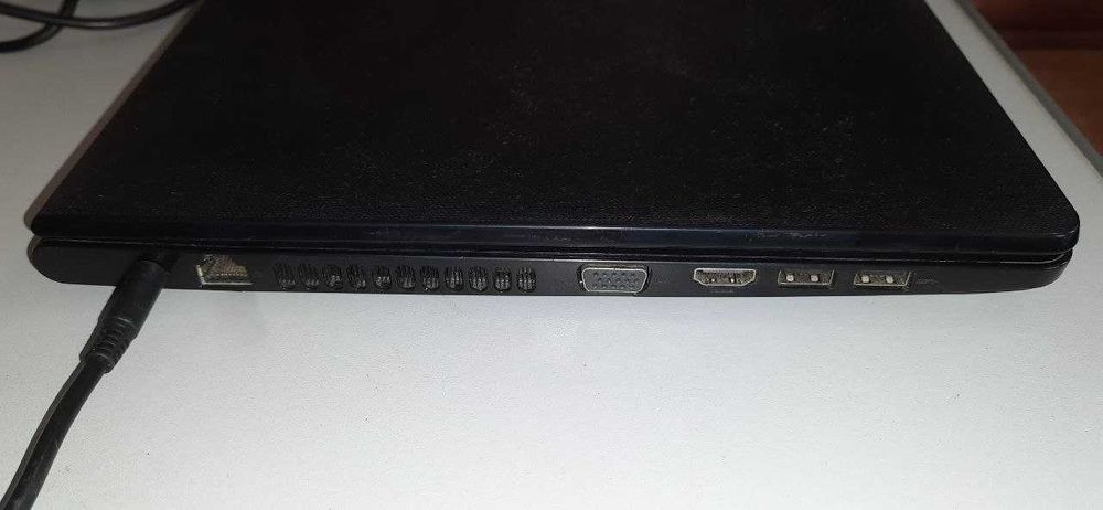 Ноутбук Dell Vostro 3568 15" I5-7200U 2.5GHz RAM 8Gb HDD 500 Gb