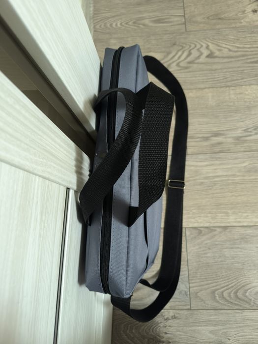 Сумка 15"6 пом'якшена утеплена під ноутбук 40см Nike