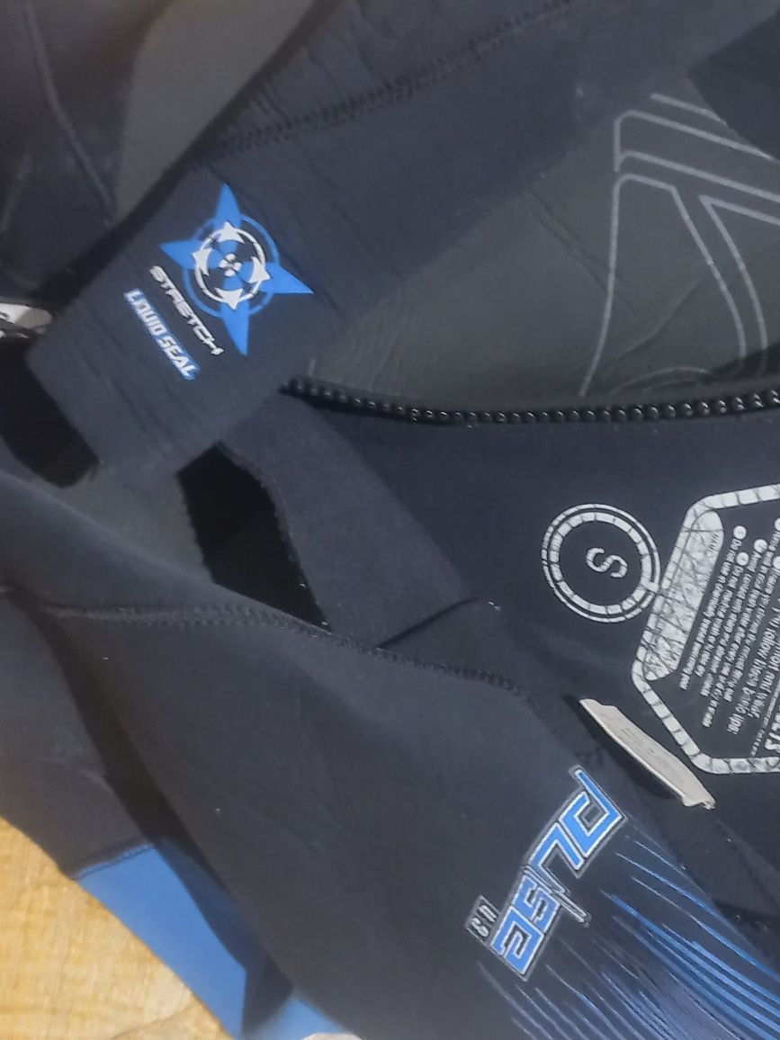 Fato de surf tamanho S