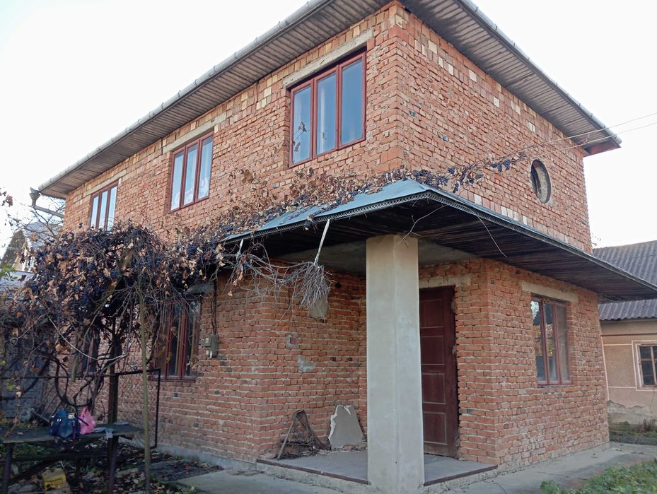 Господарство м. Вашківці центр,  Вижницький район Чернівецька область