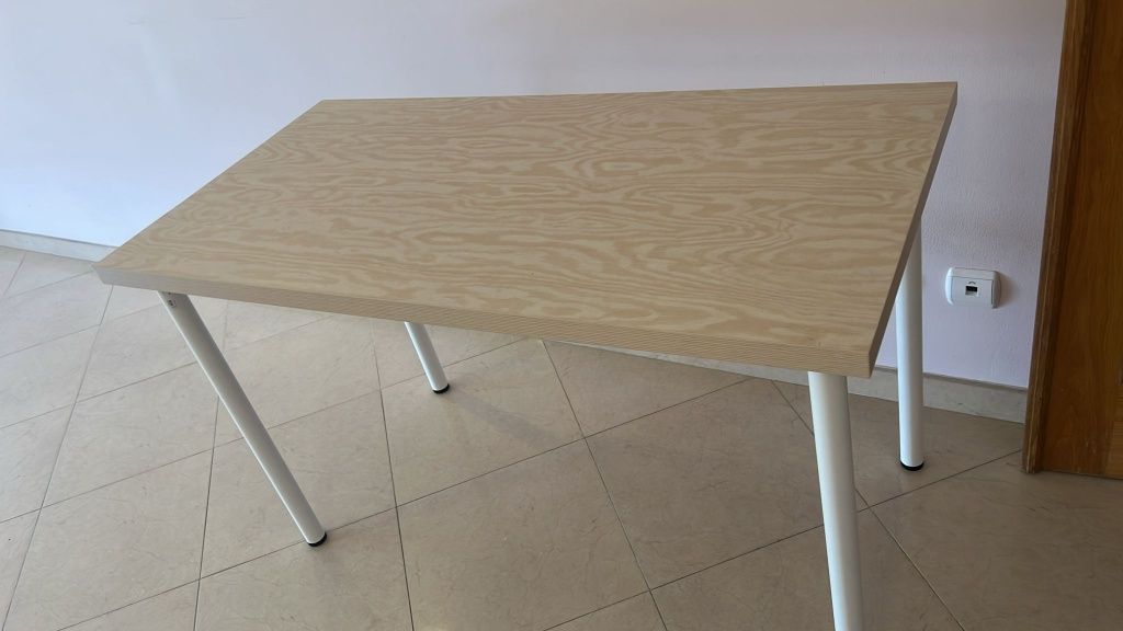 Secretária LINNMON/OLOV Ikea – Excelente estado