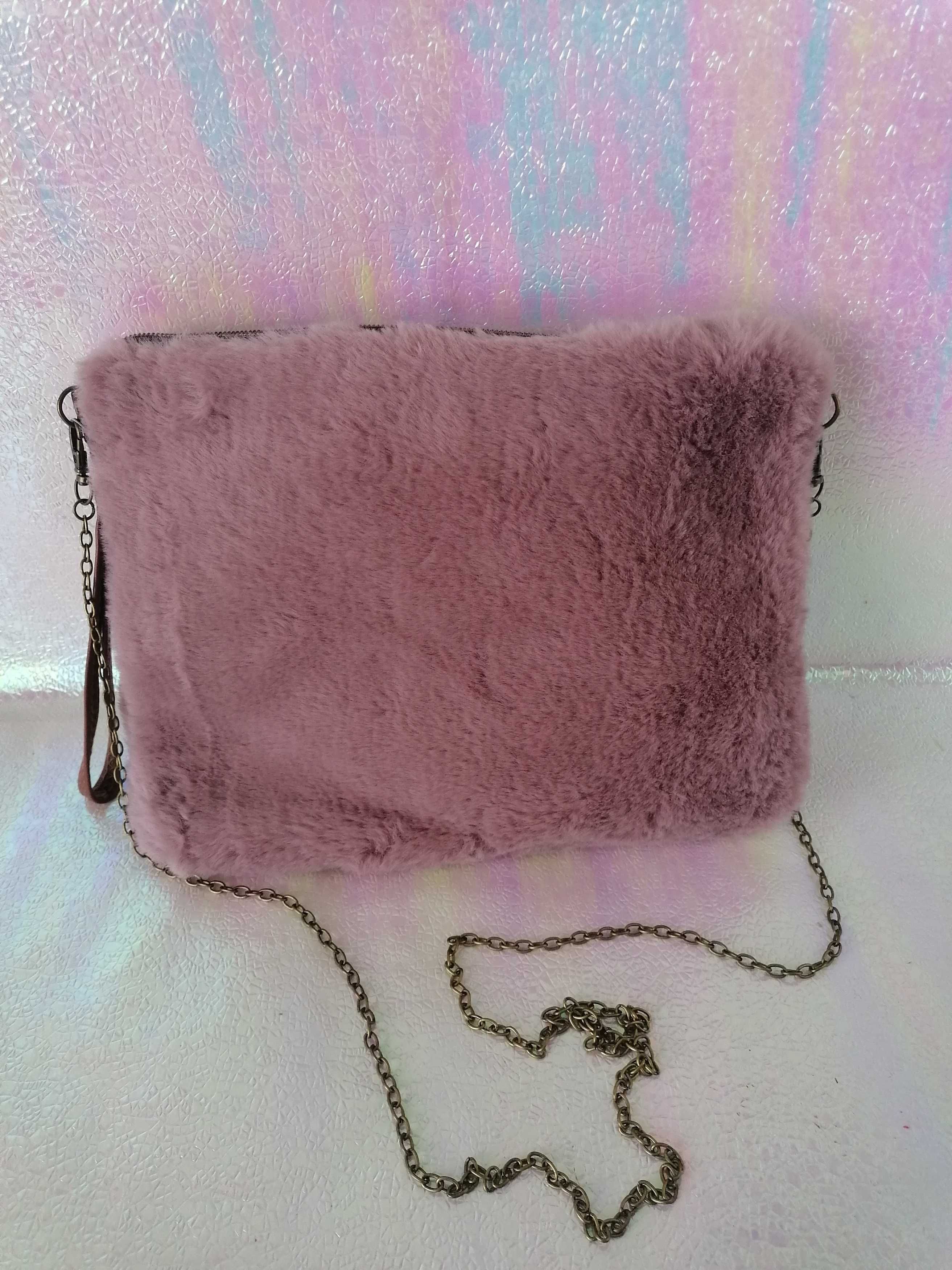 Clutch/pochete/mala/necessaire com pêlo NOVO