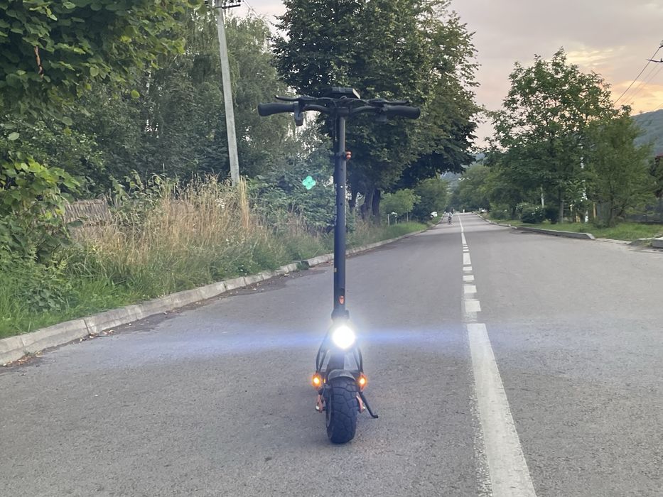 Продам терміново Kukirin g2 pro 2025
