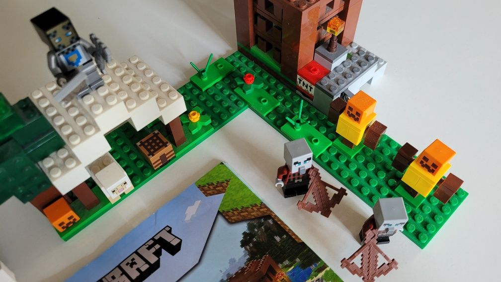 21159 lego minecraft kryjówka rozbójników klocki