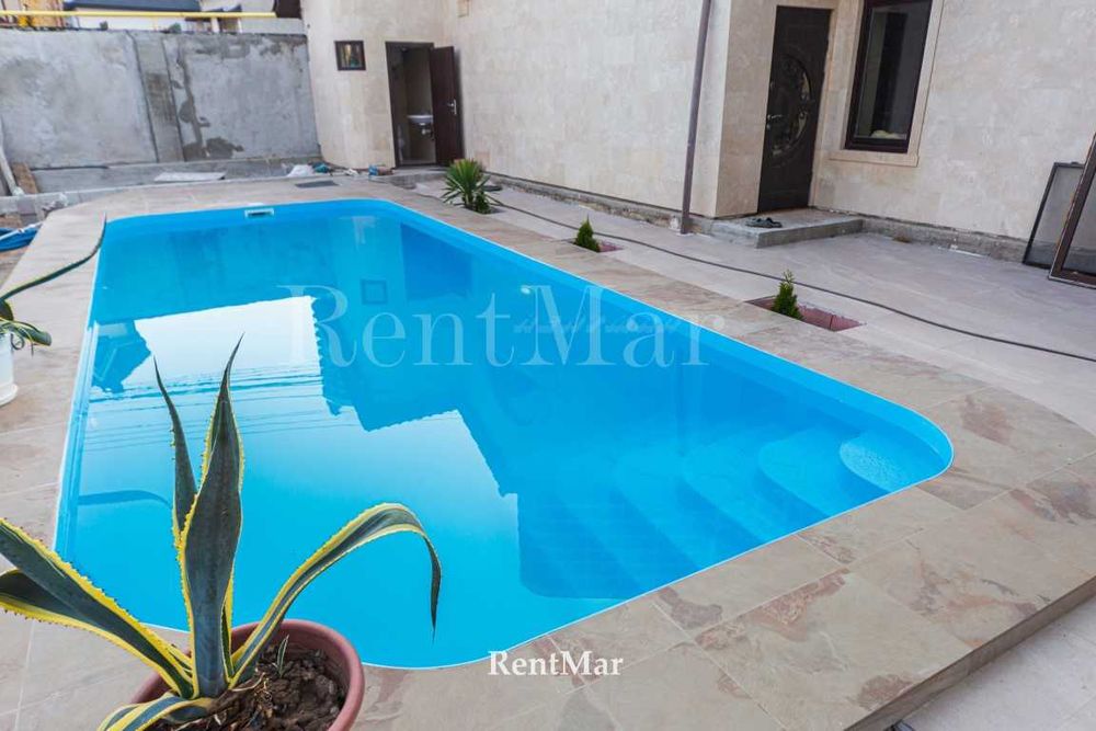 Новый дом 6 комнат подвал бассейн тихая Аркадия