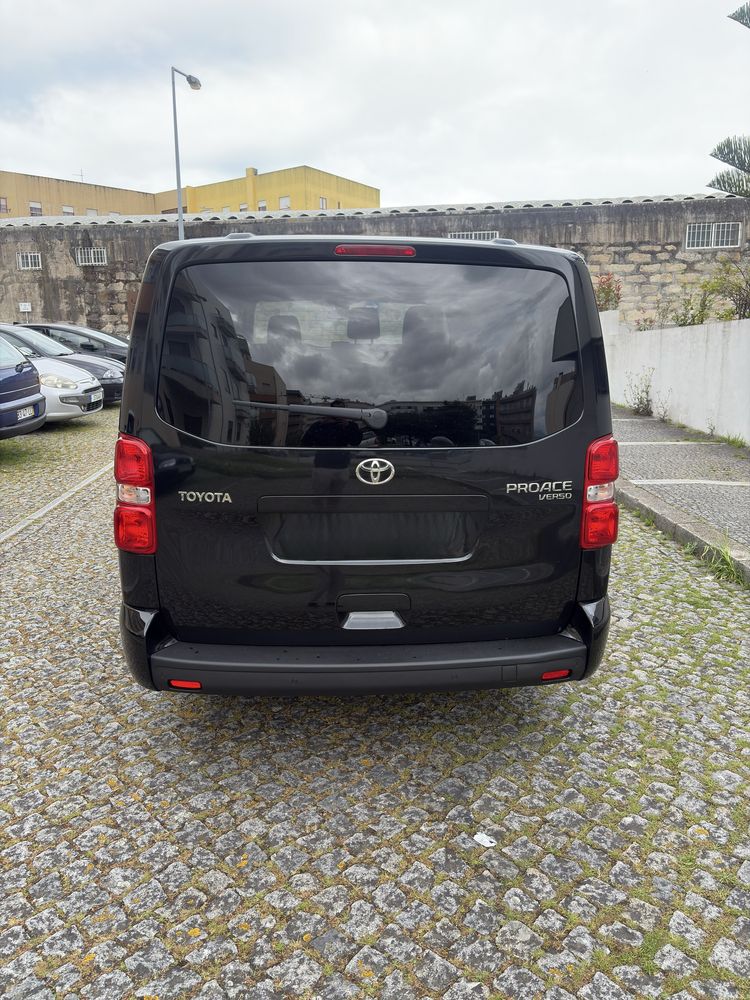 Aluguer  Proace 9 lugares