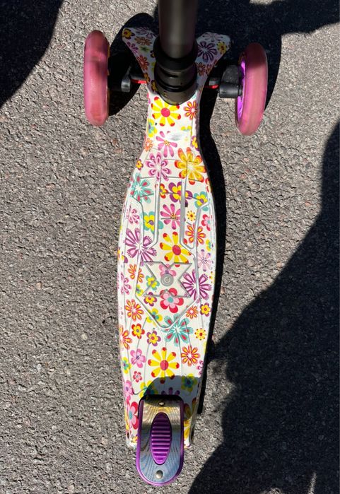 Самокат 3 колеса