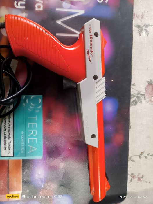 Nintendo Zapper dwa pistolety czytaj opis