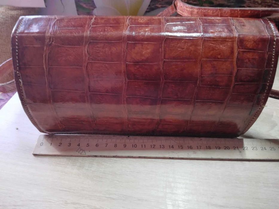СУМКА з  крокодила(Коста-Рика).НОВА