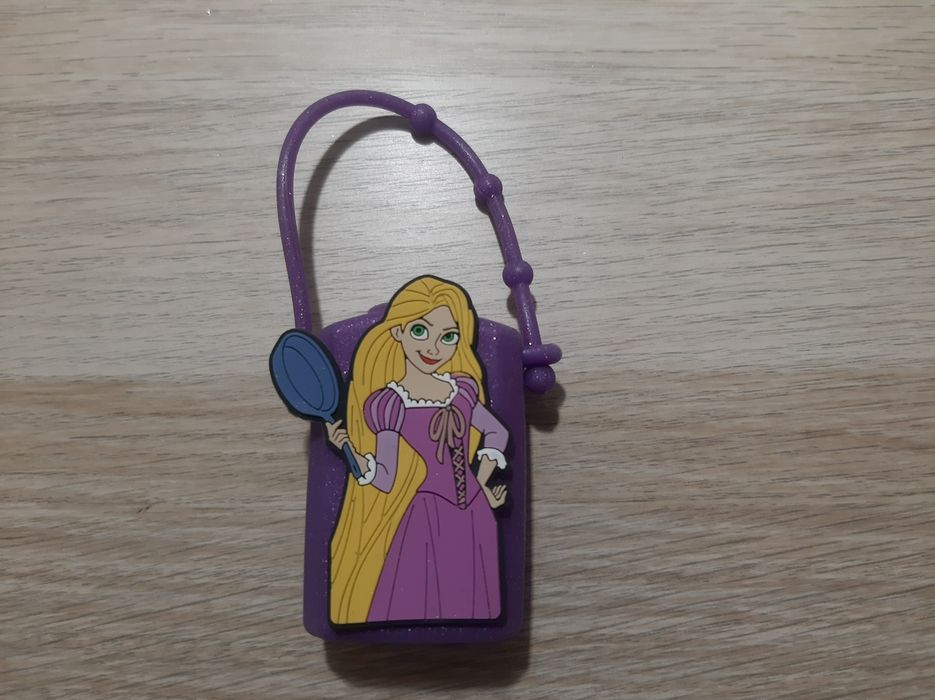 Etui na żel do dezynfekcji rąk