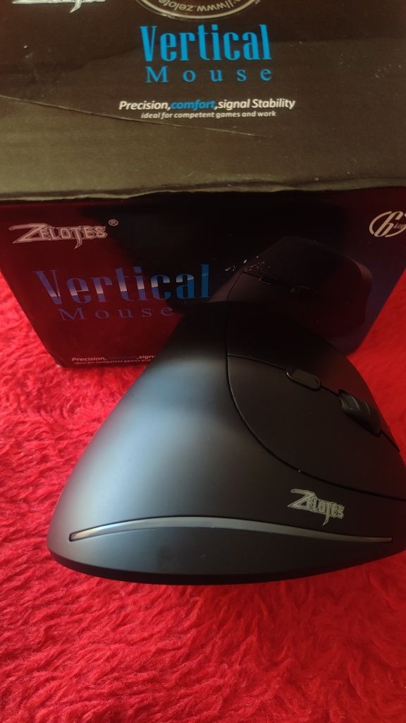 Rato Vertical -Vertical Mouse Wireless. Shipped with USPS Ground Advan