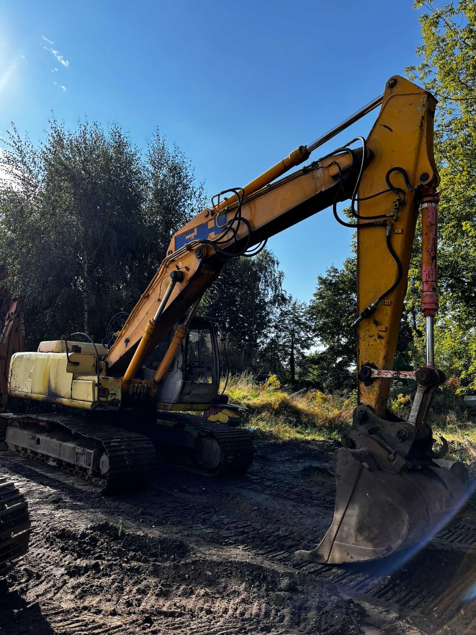 koparka Fiat Hitachi EX 215 częścisilnik zwolnica łyżka ramie siłownik