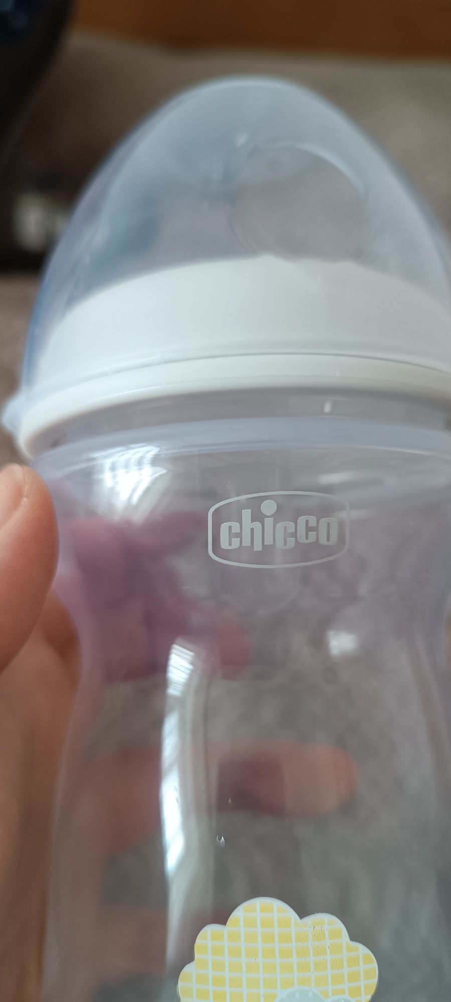 Продам пляшечку Chicco 6m+