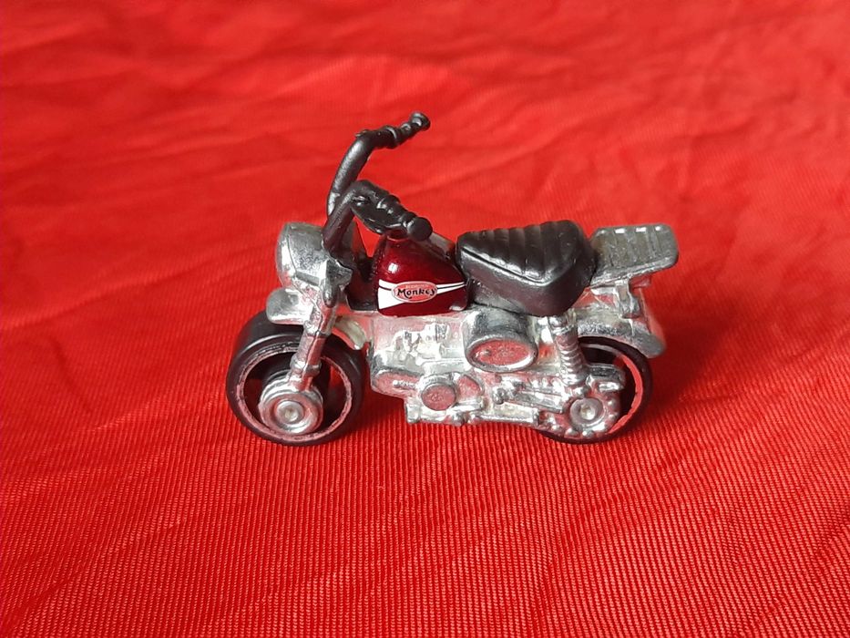 Игрушка мотоцикл HONDA Monkey М32