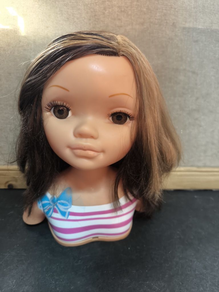 Cabeça de Boneca para Pentear