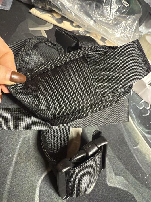 Czarny pasek do torby